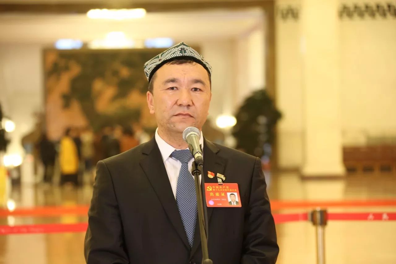 吾布力喀斯木·买吐送