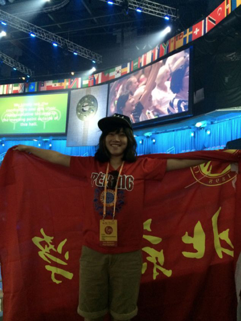 宋玺作为领唱 参加第八届世界合唱比赛